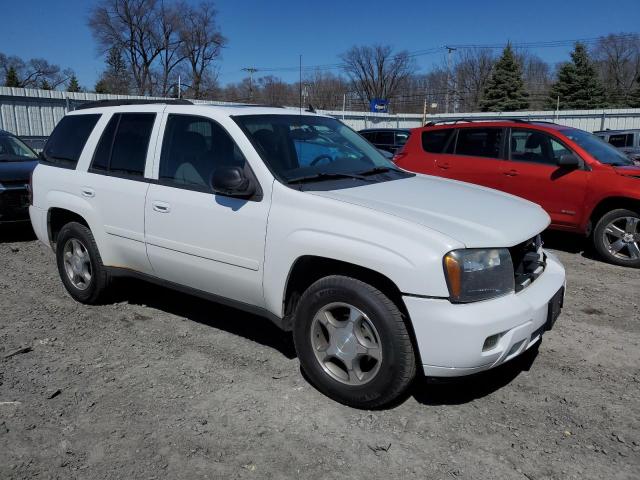 1GNDT13S282222784 - 2008 CHEVROLET TRAILBLAZE LS WHITE photo 4