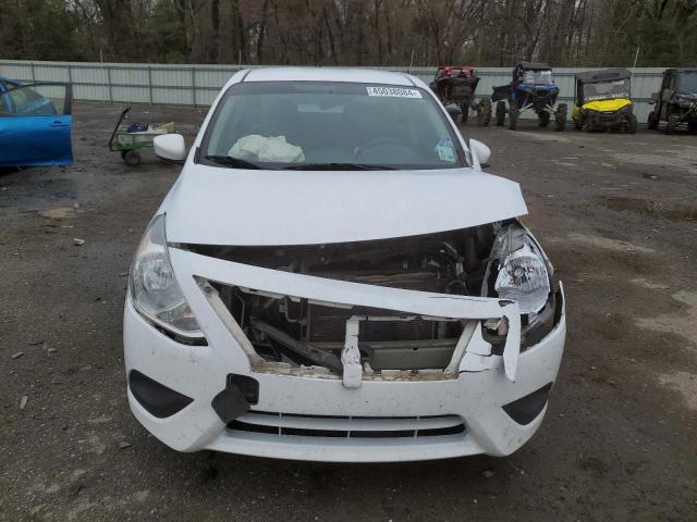 3N1CN7AP7HL868338 - 2017 NISSAN VERSA S WHITE photo 5