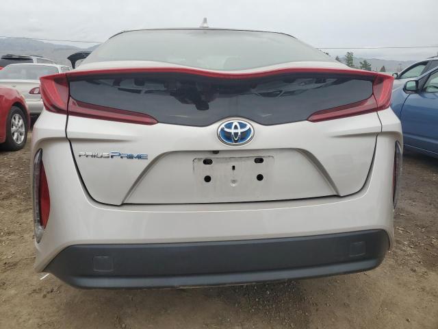 JTDKARFP5H3025405 - 2017 TOYOTA PRIUS PRIM SILVER photo 6