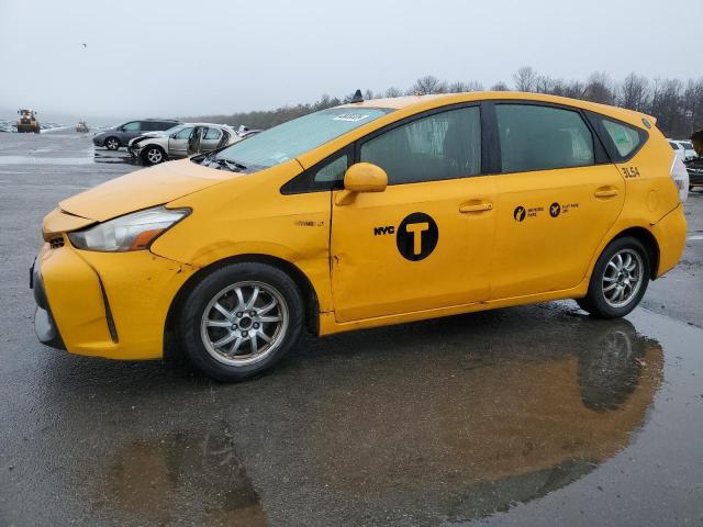 2016 TOYOTA PRIUS V, null