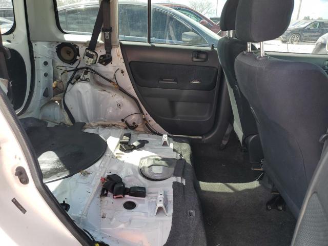 JTLKT324864083099 - 2006 TOYOTA SCION XB Weiß Foto 10