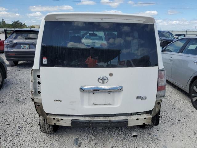JTLKT324864083099 - 2006 TOYOTA SCION XB Weiß Foto 6
