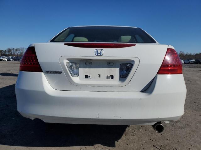 1HGCM56357A001750 - 2007 HONDA ACCORD SE WHITE photo 6