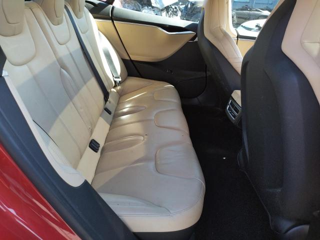 5YJSA1E19FF118121 - 2015 TESLA MODEL S Qırmızı foto 10