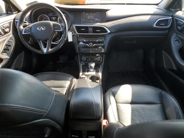 SJKCH5CR3HA024664 - 2017 INFINITI QX30 BASE 黑色 照片 8