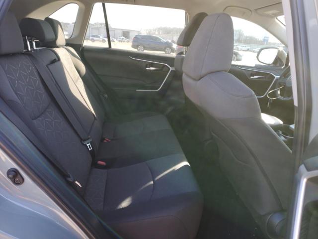 2T3P1RFV7MW171123 - 2021 TOYOTA RAV4 XLE GRAY photo 11