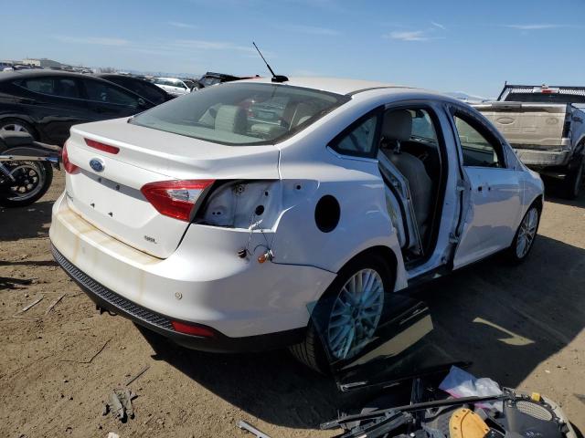 1FAHP3H20CL266262 - 2012 FORD FOCUS SEL WHITE photo 3