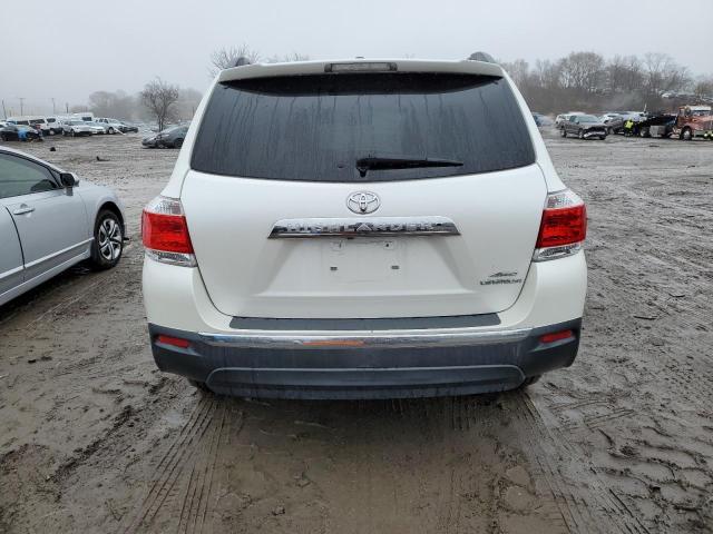 5TDBK3EH1CS096242 - 2012 TOYOTA HIGHLANDER BASE WHITE photo 6