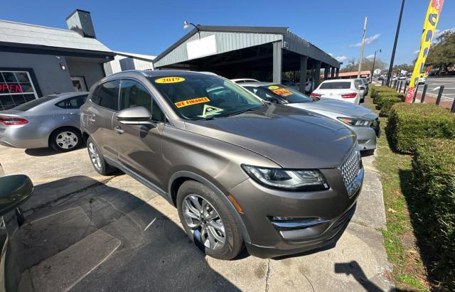 5LMCJ2C90KUL47025 - 2019 LINCOLN MKC SELECT TAN photo 1