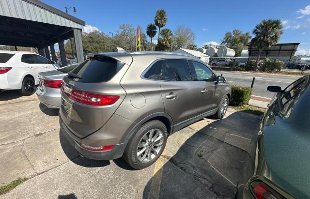 5LMCJ2C90KUL47025 - 2019 LINCOLN MKC SELECT TAN photo 4