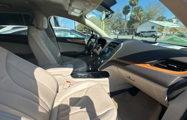 5LMCJ2C90KUL47025 - 2019 LINCOLN MKC SELECT TAN photo 5