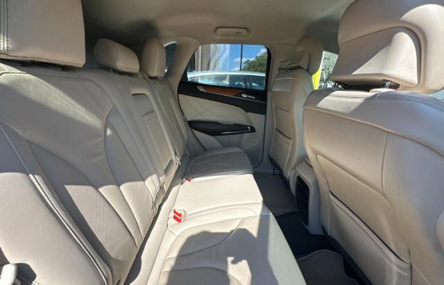 5LMCJ2C90KUL47025 - 2019 LINCOLN MKC SELECT TAN photo 6