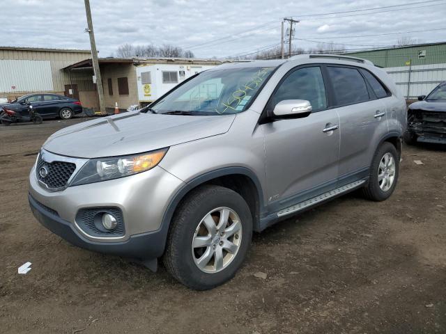 5XYKTDA60CG282682 - 2012 KIA SORENTO BASE SILVER photo 1