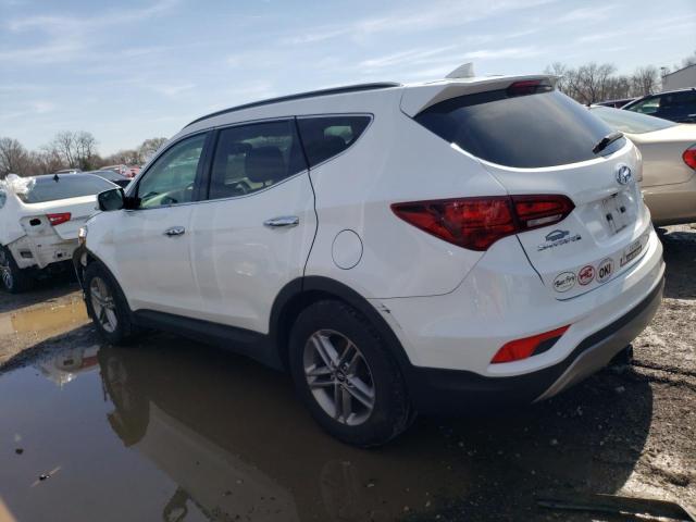 5NMZUDLB7JH063470 - 2018 HYUNDAI SANTA FE S WHITE photo 2