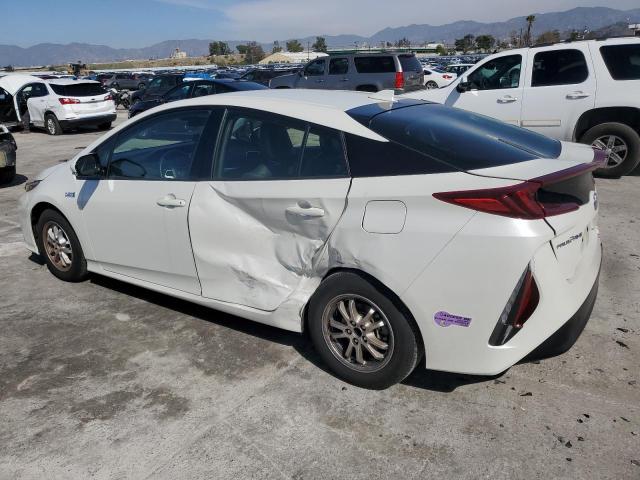 JTDKARFP3J3103203 - 2018 TOYOTA PRIUS PRIM 白色 照片 2