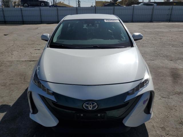 JTDKARFP3J3103203 - 2018 TOYOTA PRIUS PRIM 白色 照片 5