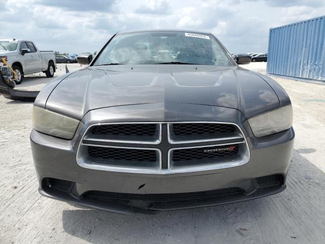 2C3CDXBG6DH603061 - 2013 DODGE CHARGER SE GRAY photo 5