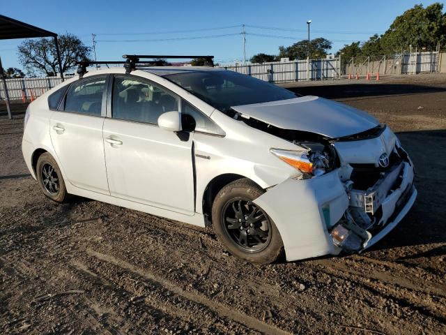 JTDKN3DU7F0422672 - 2015 TOYOTA PRIUS WHITE photo 4