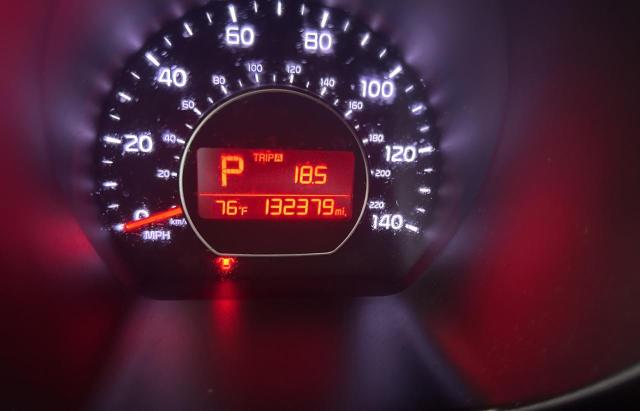 KNDJP3A55E7009268 - 2014 KIA SOUL + WHITE photo 8