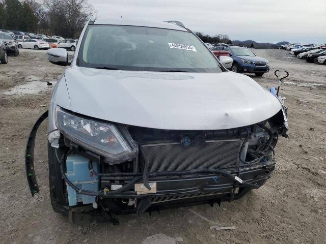 JN8AT2MT1GW018854 - 2016 NISSAN ROGUE S SILVER photo 5