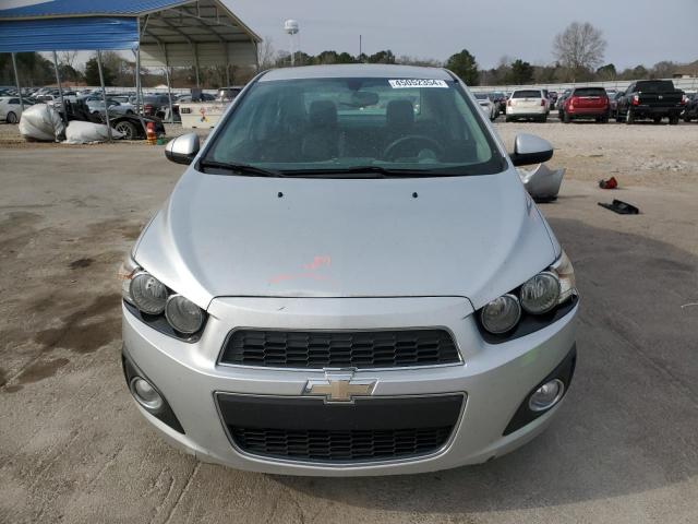 1G1JE5SB8G4136437 - 2016 CHEVROLET SONIC LTZ SILVER photo 5