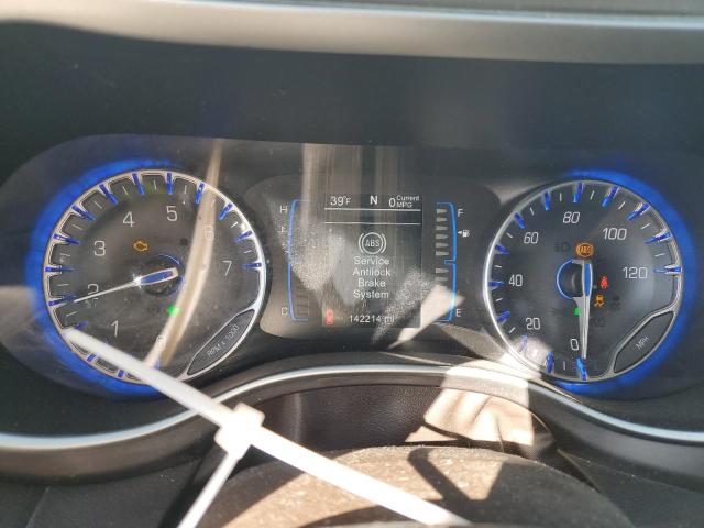 2C4RC1BG7HR720590 - 2017 CHRYSLER PACIFICA TOURING L WHITE photo 9