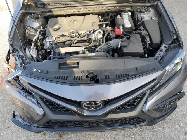 4T1G11AK2PU813260 - 2023 TOYOTA CAMRY SE NIGHT SHADE CHARCOAL photo 11