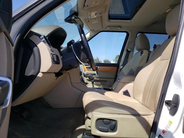 SALAC2D43BA558855 - 2011 LAND ROVER LR4 თეთრი ფოტო 7