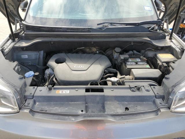 KNDJN2A27G7394387 - 2016 KIA SOUL GRAY photo 11