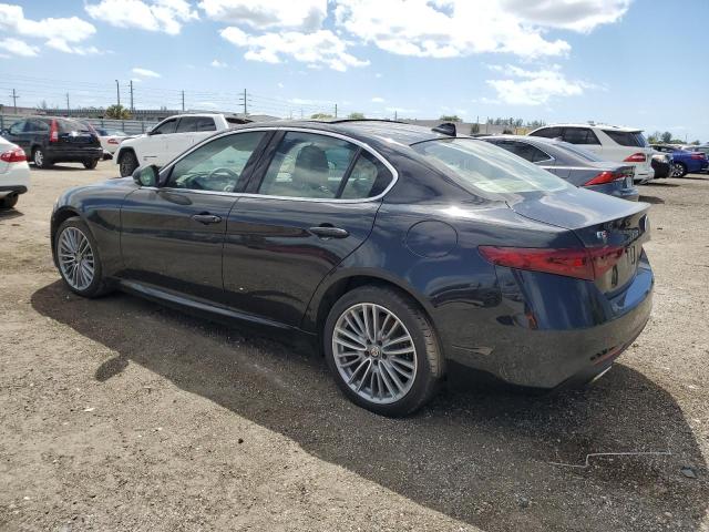 ZARFAEEN3J7594249 - 2018 ALFA ROMEO GIULIA TI Q4 BLACK photo 2