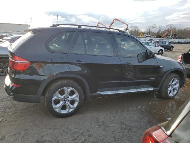 5UXZW0C59BL655075 - 2011 BMW X5 XDRIVE35D BLACK photo 3