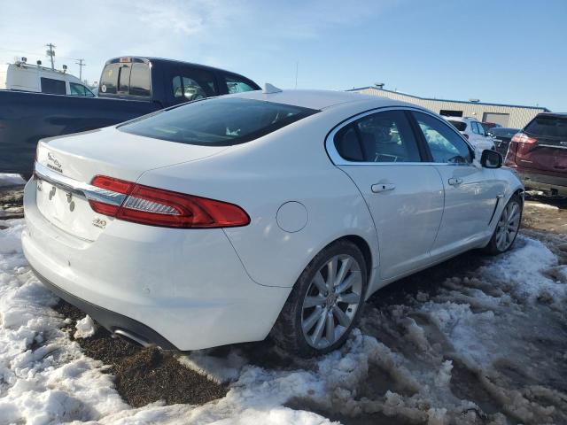 SAJWJ0FF2F8U71825 - 2015 JAGUAR XF 3.0 SPORT AWD WHITE photo 3