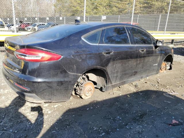 3FA6P0LUXKR116531 - 2019 FORD FUSION SE BLACK photo 3