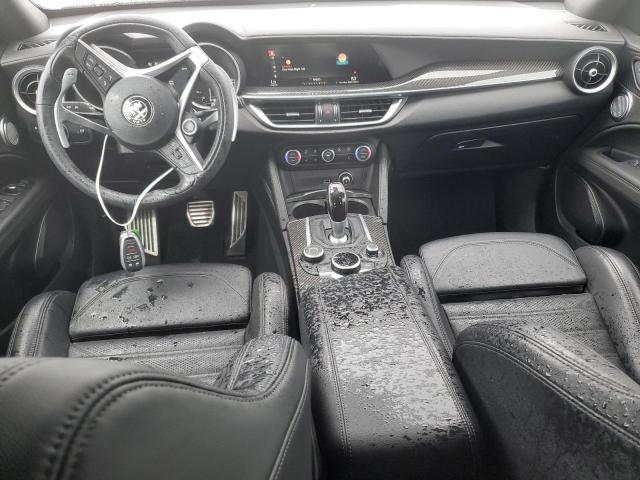 ZASPAKBN3K7C71300 - 2019 ALFA ROMEO STELVIO TI WHITE photo 8