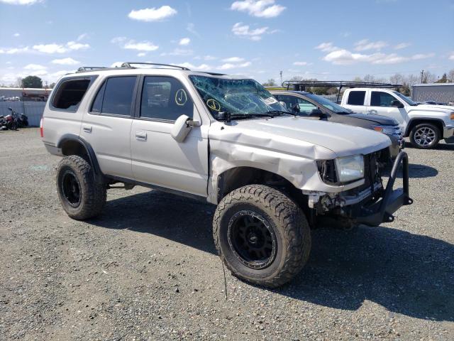 JT3HN86R5Y0310430 - 2000 TOYOTA 4RUNNER SR5 WHITE photo 4