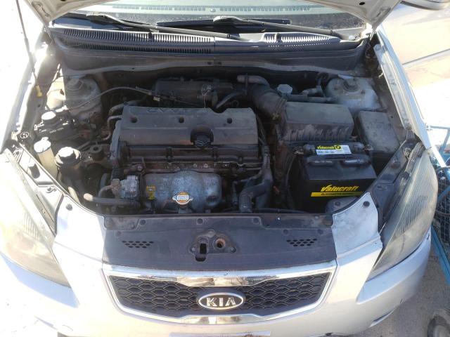 KNADH4A39B6930227 - 2011 KIA RIO BASE SILVER photo 11