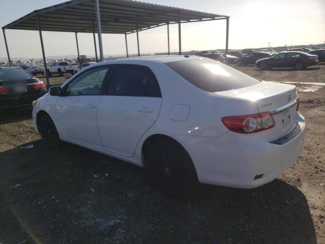 5YFBU4EE2DP104963 - 2013 TOYOTA COROLLA BASE WHITE photo 2