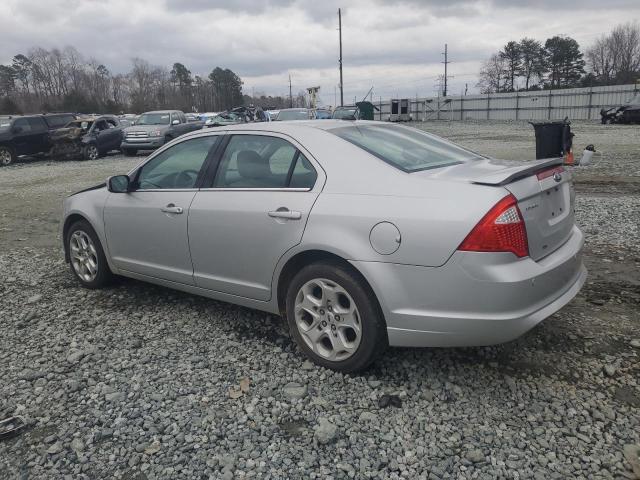 3FAHP0HA7AR247549 - 2010 FORD FUSION SE SILVER photo 2