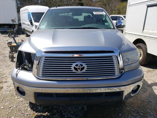 5TFHY5F14DX278745 - 2013 TOYOTA TUNDRA CREWMAX LIMITED GRAY photo 5