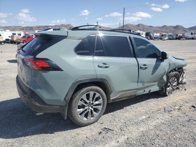 2T3C1RFV3NW217210 - 2022 TOYOTA RAV4 XLE PREMIUM GRAY photo 3