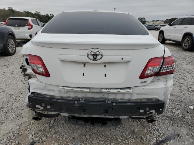 4T1BF3EK0AU519414 - 2010 TOYOTA CAMRY BASE WHITE photo 6