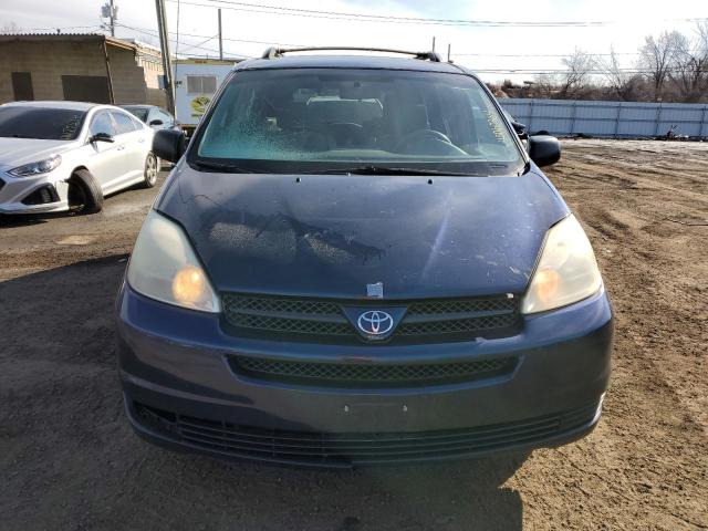 5TDBA23C34S010564 - 2004 TOYOTA SIENNA LE BLUE photo 5