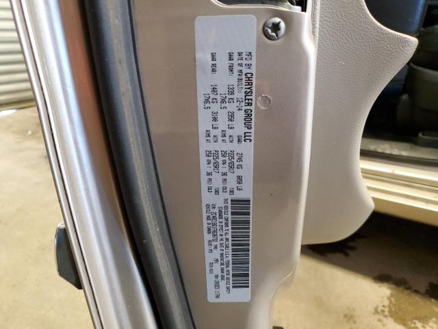 2C4RC1BG1FR636732 - 2015 CHRYSLER TOWN & COU TOURING ოქროსფერი ფოტო 13