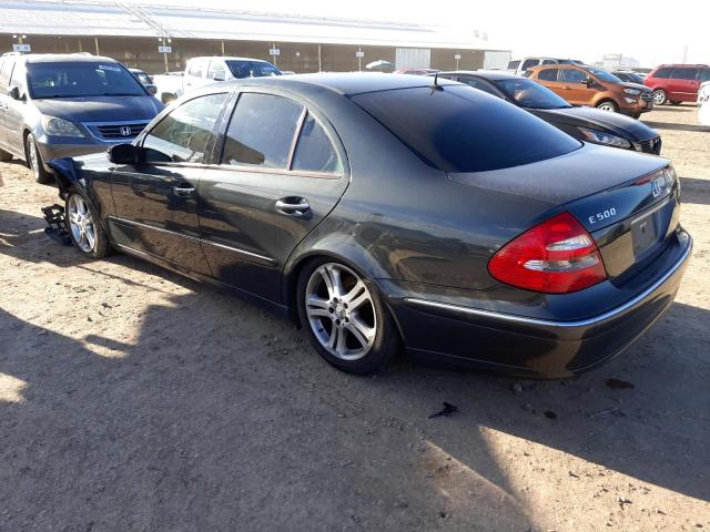 WDBUF70J54A507394 - 2004 MERCEDES-BENZ E 500 GRAY photo 2