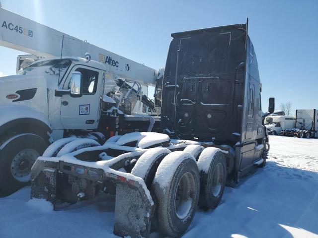 3AKJHHDR2LSLT4986 - 2020 FREIGHTLINER CASCADIA 1 MAROON photo 4