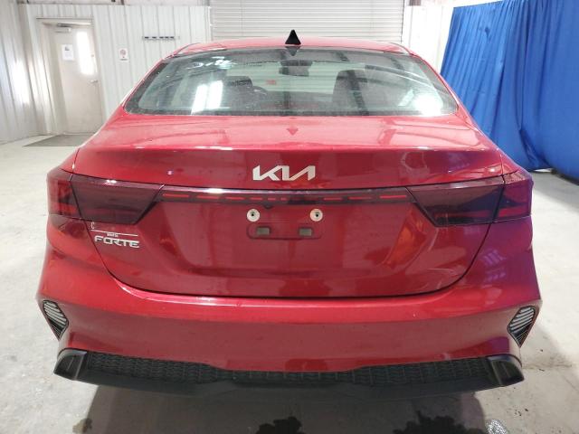 3KPF24AD3PE533569 - 2023 KIA FORTE LX RED photo 6