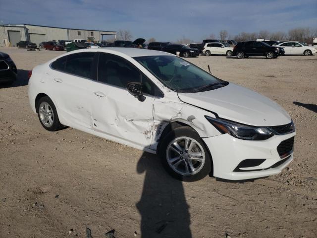 1G1BE5SM6J7180688 - 2018 CHEVROLET CRUZE LT WHITE photo 4