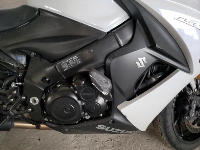 JS1GT7CB6J2100535 - 2018 SUZUKI GSX-S1000F A WHITE photo 7