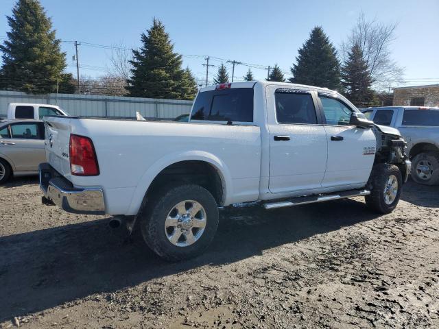 3C6UR5DL7FG681892 - 2015 RAM 2500 SLT თეთრი ფოტო 3