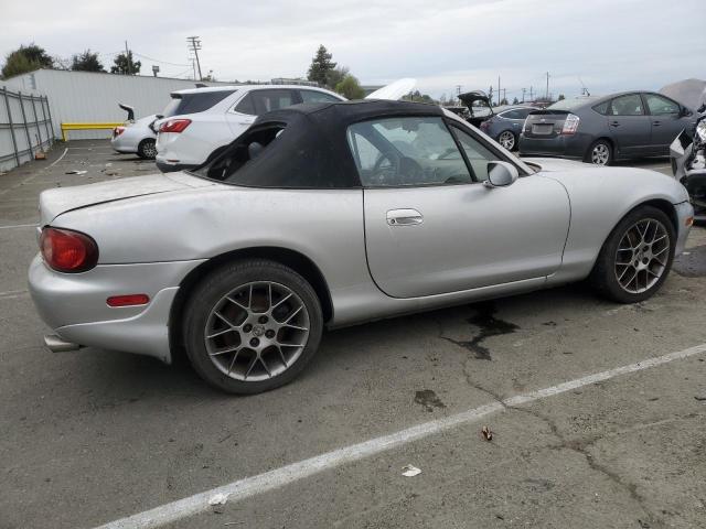 JM1NB353440402453 - 2004 MAZDA MX-5 MIATA BASE SILVER photo 3